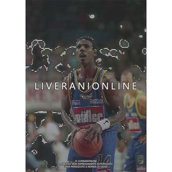 16-09-1999 VARESE CAMPIONATO DI BASKET SERIE A1 VARESE ROOSTER-MULLER VERONA NELLA FOTO PAGE AG ALDO LIVERANI SAS
