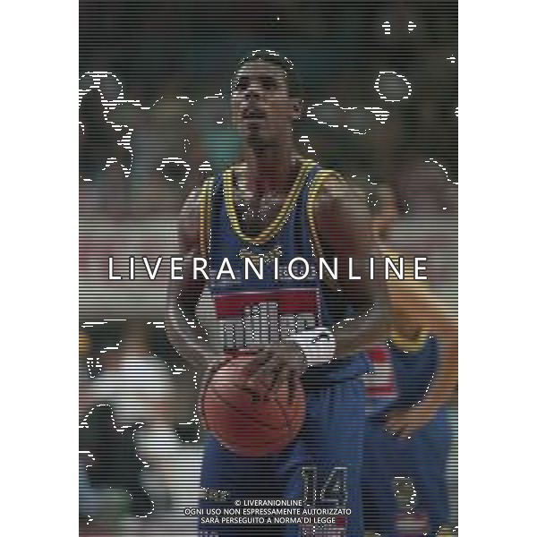 16-09-1999 VARESE CAMPIONATO DI BASKET SERIE A1 VARESE ROOSTER-MULLER VERONA NELLA FOTO PAGE AG ALDO LIVERANI SAS