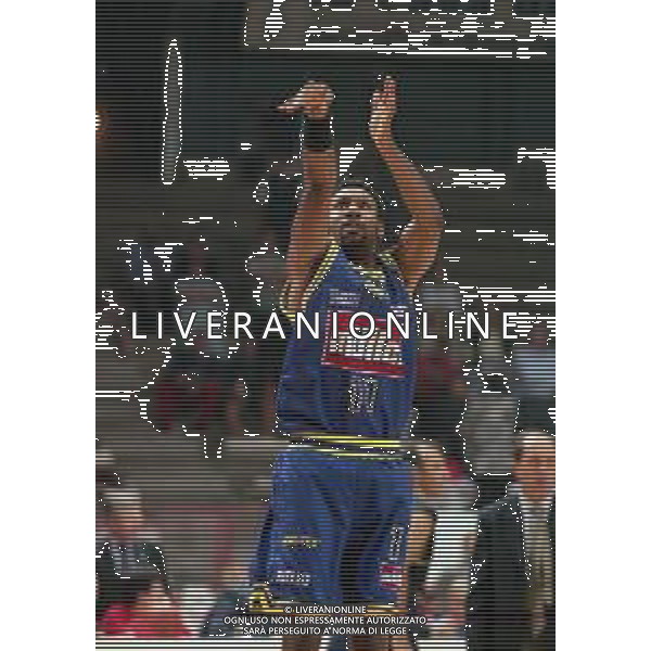 16-09-1999 VARESE CAMPIONATO DI BASKET SERIE A1 VARESE ROOSTER-MULLER VERONA NELLA FOTO GRIFFIN ARTIE AG ALDO LIVERANI SAS