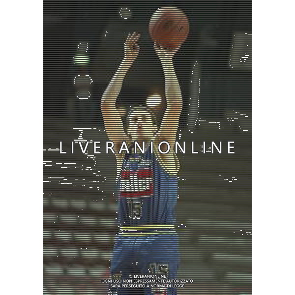 16-09-1999 VARESE CAMPIONATO DI BASKET SERIE A1 VARESE ROOSTER-MULLER VERONA NELLA FOTO ZANELLA GABRIELE AG ALDO LIVERANI SAS