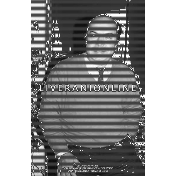RETROSPETTIVA LINO BANFI, nome d\'arte di Pasquale Zagaria, ATTORE E CONDUTTORE TELEVISIVO NELLA FOTO A MILANO NEL NOVEMBRE 1987 AGENZIA ALDO LIVERANI SAS