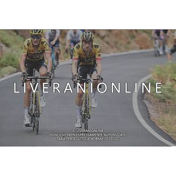 01-09-2022 Vuelta A Espana; Tappa 12 Salobrena - Penas Blancas; 2022, Jumbo - Visma; Gesink, Robert; Dennis, Rohan; Penas Blancas; ©SIROTTI/AGENZIA ALDO LIVERANI SAS