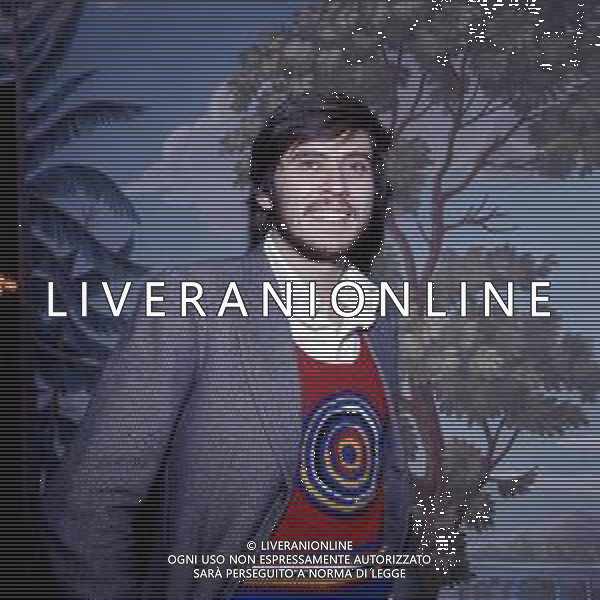 RETROSPETTIVA GIANNI MORANDI CANTANTE NELLA FOTO GIANNI MORANDI A MILANO IN TERRAZZA MARTINI NELL\'ANNO 1981 AG ALDO LIVERANI SAS