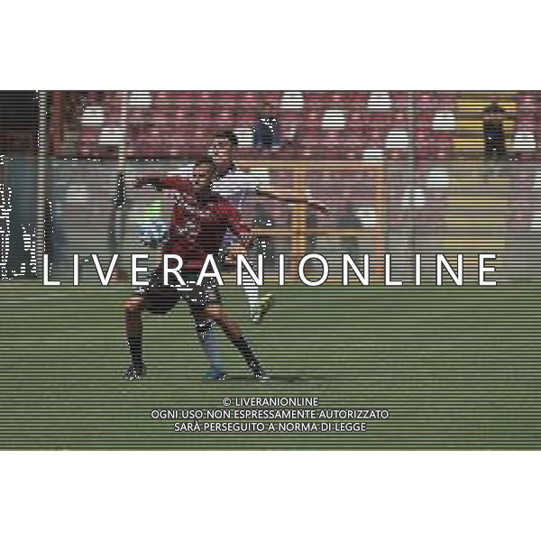 REGGINA - PALERMO CAMPIONATO CALCIO SERIE BKT 03.09.2022 NELLA FOTO JEREMY MENEZ E NEDELCEARU IONUT ©PASQUALE GARREFFA/AGENZIA ALDO LIVERANI SAS