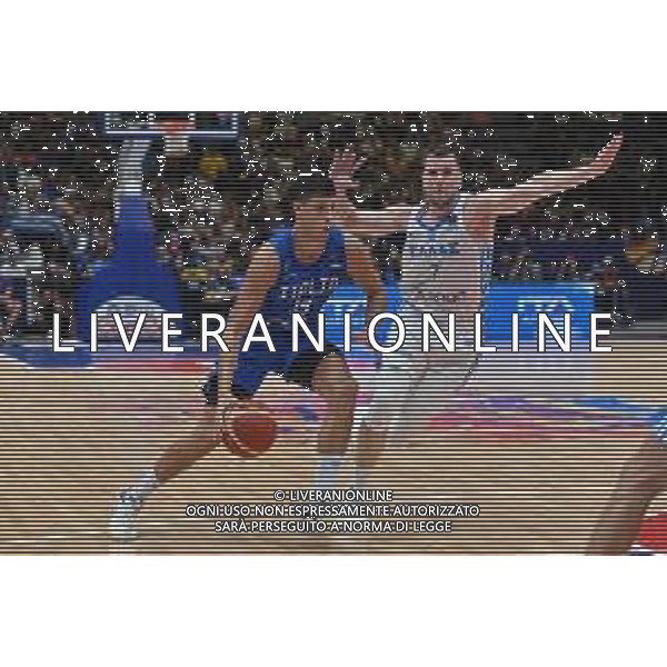 © TVRG Simone Fontecchio (Italia) e Dimitrios Agravanis (Grecia) Italia vs Grecia Assago (MI) 03-09-2022 Forum di Assago FIBA EuroBasket 2022 Milano - Day 2 foto Roberto Garavaglia/ag. Aldo Liverani sas/AGENZIA ALDO LIVERANI SAS