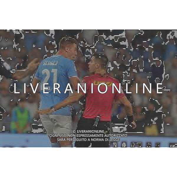 Lazio - vs Napoli Campionato Serie A TIM - 5 Giornata Stadio Olimpico - Roma 03-09-2022 nella foto sergej Milinkovic Savic protesta con l\'arbitro Sozza ©Federico Gaetano/AGENZIA ALDO LIVERANI SAS