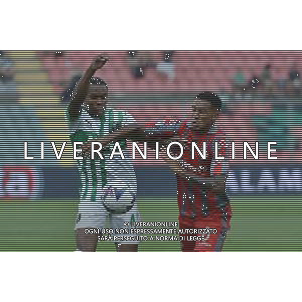 © TVRG Armand Lauriente\' (Sassuolo) e Charles Pickel (Cremonese) Cremonese vs Sassuolo Campionato Calcio Serie A TIM 04-09-2022 ©Roberto Garavaglia/AGENZIA ALDO LIVERANI SAS