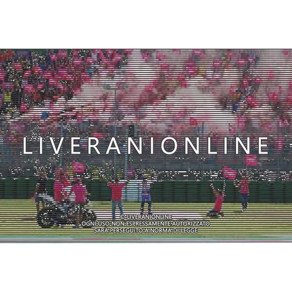 MOTOMONDIALE 2022 - GRAN PREMIO GRYFYN DI SAN MARINO E DELLA RIVIERA DI RIMINI 04/09/2022 nella foto: festeggiamenti per Enea Bastianini of Italy and Gresini Racing MotoGP ©Claudio Zamagni/Agenzia Aldo Liverani /AGENZIA ALDO LIVERANI SAS