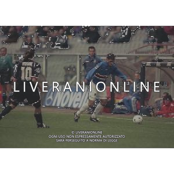 22-12-1996 GENOVA CAMPIONATO DI CALCIO SERIE A SAMPDORIA-VICENZA 2-1 NELLA FOTO EMANUELE PESARESI AG ALDO LIVERANI SAS