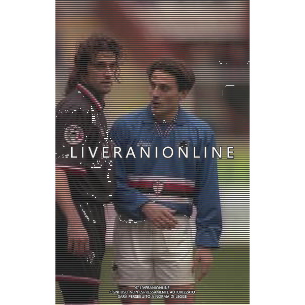 22-12-1996 GENOVA CAMPIONATO DI CALCIO SERIE A SAMPDORIA-VICENZA 2-1 NELLA FOTO VINCENZO MONTELLA E FABIO VIVIANI AG ALDO LIVERANI SAS