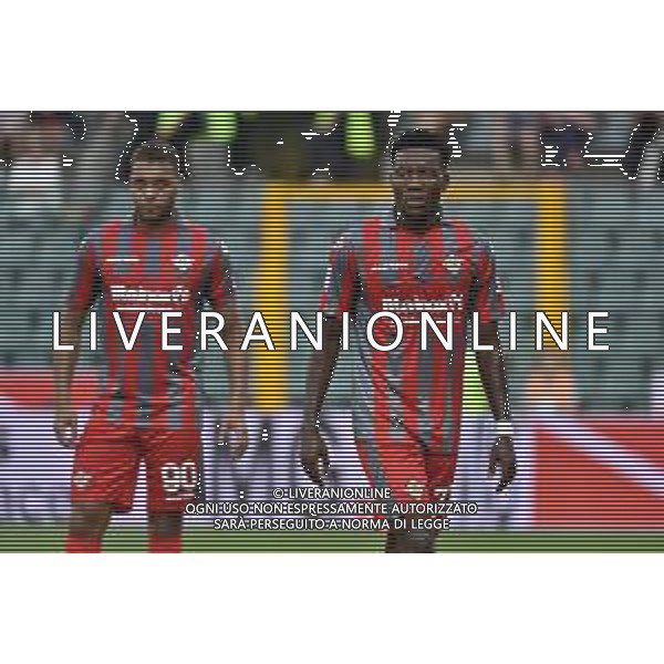 © TVRG David Okereke (Cremonese) e sulla SX Cyriel Dessers (Cremonese) Cremonese vs Sassuolo - Serie A TIM Cremona 04-09-2022 Stadio Giovannni Zini Campionato Serie A TIM - 5a giornata foto Roberto Garavaglia/ag. Aldo Liverani sas/AGENZIA ALDO LIVERANI SAS