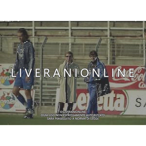 16-11-1997 COMO CAMPIONATO DI CALCIO SERIE C COMO-CARRARESE 2-2 NELLA FOTO ENRICO PREZIOSI PRESIDENTE DEL COMO CALCIO CON L\'ALLENATORE DEL COMO ENRICO CATUZZI AG ALDO LIVERANI SAS