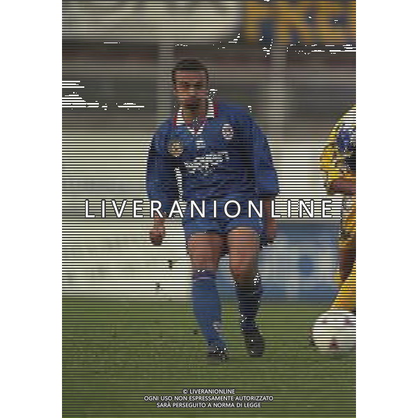 16-11-1997 COMO CAMPIONATO DI CALCIO SERIE C COMO-CARRARESE 2-2 NELLA FOTO FABIO VIGNAROLI AG ALDO LIVERANI SAS