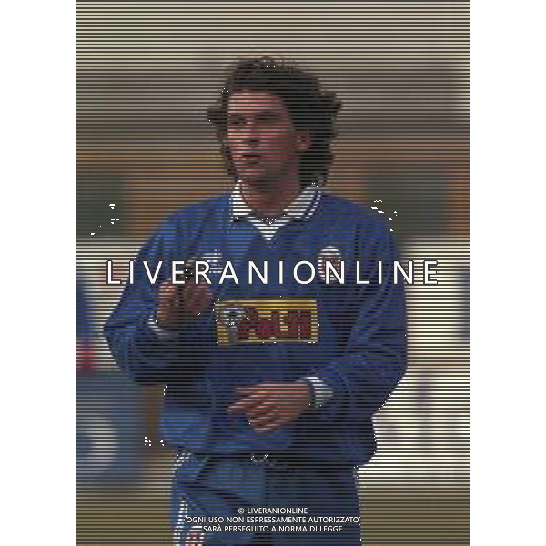 23-12-1998 COMO CAMPIONATO DI CALCIO SERIE C COMO-AREZZO 2-1 NELLA FOTO OMAR MILANETTO AG ALDO LIVERANI SAS