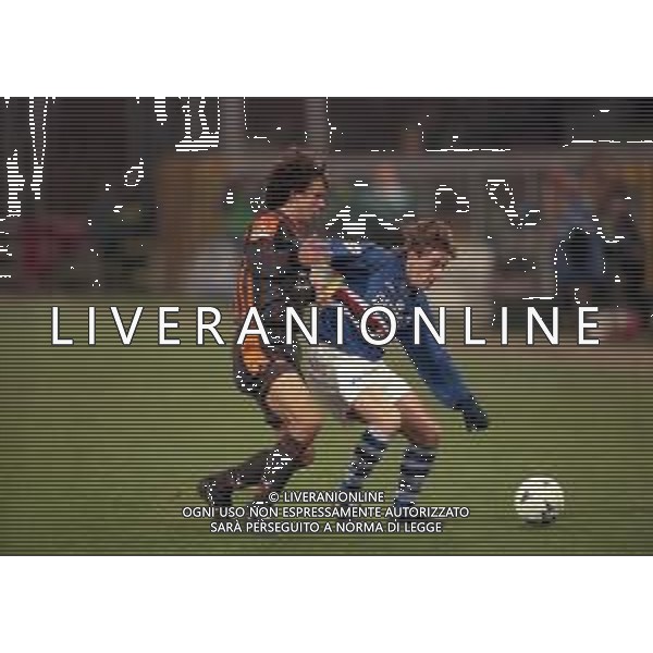 25-01-1998 GENOVA CAMPIONATO DI CALCIO SERIE A SAMPDORIA-ROMA 1-1 NELLA FOTO GIUSEPPE SIGNORI E DAMIANO TOMMASI AG ALDO LIVERANI SAS