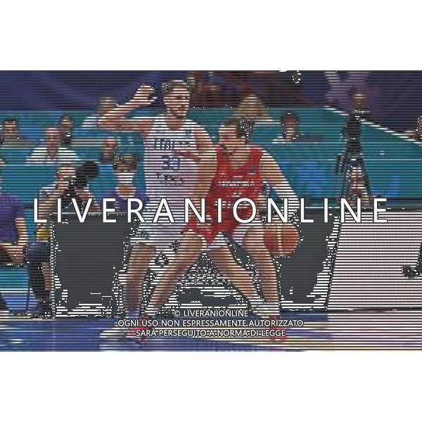 © TVRG Achille Polonara (Italia) e Dario Saric (Croazia) Italia vs Croazia Assago (MI) 06-09-2022 Forum di Assago FIBA EuroBasket 2022 Milano - gameday 4 foto Roberto Garavaglia/ag. Aldo Liverani sas/AGENZIA ALDO LIVERANI SAS