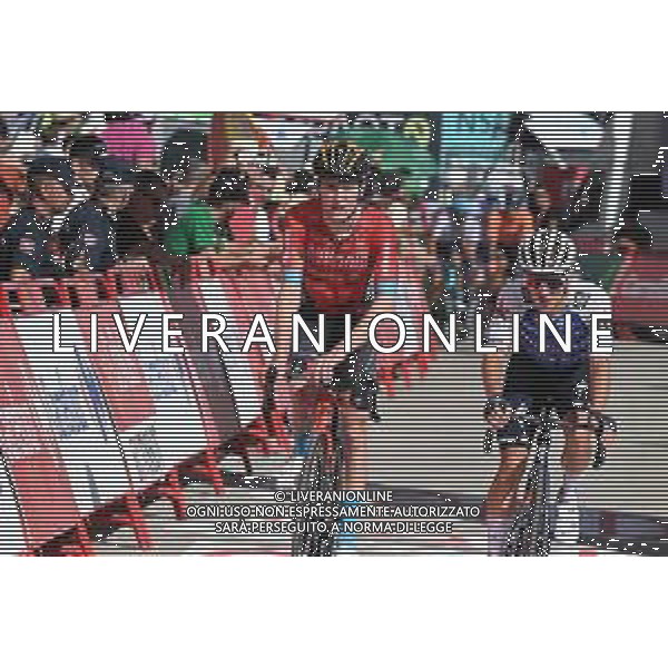 07-09-2022 Vuelta A Espana; Tappa 17 Aracena - Monasterio De Tentudia; 2022, Quick Step - Alpha Vinyl; 2022, Bahrain - Victorious; Van Wilder, Ilan; Wright, Fred; Monasterio De Tentudia; ©SIROTTI/AGENZIA ALDO LIVERANI SAS