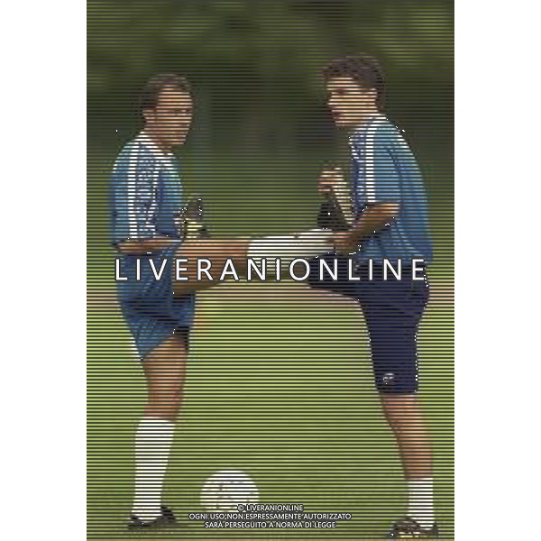 1999 MEZZANO DI PRIMIERO RITIRO BARI CALCIO NELLA FOTO RODOLFO GIORGETTI E GREGORY CAMPI AG ALDO LIVERANI SAS