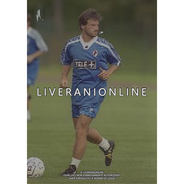 1999 MEZZANO DI PRIMIERO RITIRO BARI CALCIO NELLA FOTO LUIGI GARZYA AG ALDO LIVERANI SAS