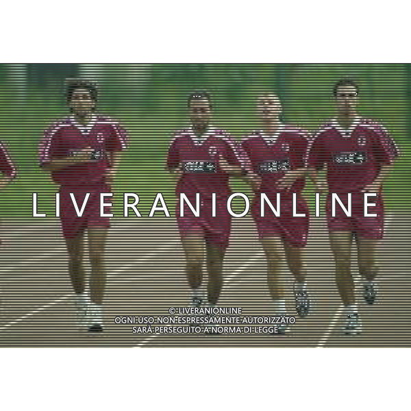 1999 MEZZANO DI PRIMIERO RITIRO BARI CALCIO NELLA FOTO ALLENAMENTO BARI CALCIO AG ALDO LIVERANI SAS