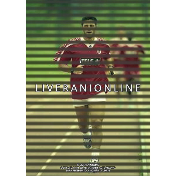 1999 MEZZANO DI PRIMIERO RITIRO BARI CALCIO NELLA FOTO DAVIDE OLIVARES AG ALDO LIVERANI SAS