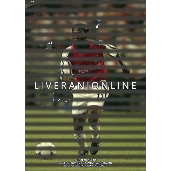 05-08-2000 AMSTERDAM -TORNEO INTERNAZIONALE DI CALCIO AJAX-ARSENAL 2-0 NELLA FOTO LAUREN AG ALDO LIVERANI SAS