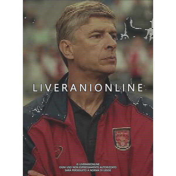 05-08-2000 AMSTERDAM -TORNEO INTERNAZIONALE DI CALCIO AJAX-ARSENAL 2-0 NELLA FOTO ARSENE WENGER ALLENATORE ARSENAL CALCIO AG ALDO LIVERANI SAS