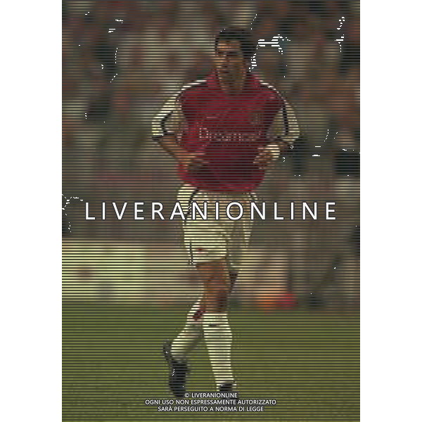 05-08-2000 AMSTERDAM -TORNEO INTERNAZIONALE DI CALCIO AJAX-ARSENAL 2-0 NELLA FOTO ROBERT PIRES AG ALDO LIVERANI SAS