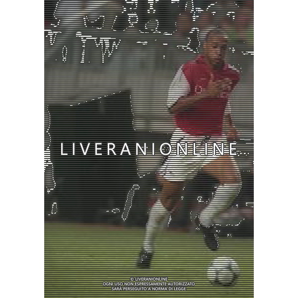 05-08-2000 AMSTERDAM -TORNEO INTERNAZIONALE DI CALCIO AJAX-ARSENAL 2-0 NELLA FOTO THIERRY HENRY AG ALDO LIVERANI SAS