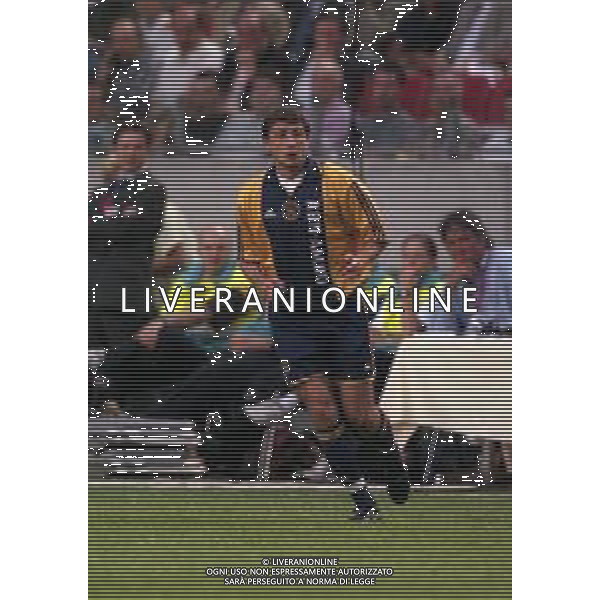 05-08-2000 AMSTERDAM -TORNEO INTERNAZIONALE DI CALCIO AJAX-ARSENAL 2-0 NELLA FOTO SHOTA ARVELADZE AG ALDO LIVERANI SAS