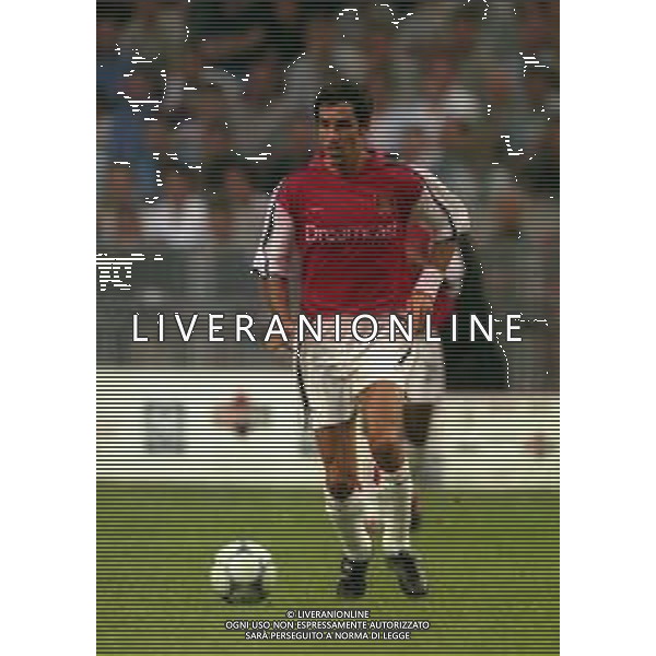 05-08-2000 AMSTERDAM -TORNEO INTERNAZIONALE DI CALCIO AJAX-ARSENAL 2-0 NELLA FOTO ROBERT PIRES AG ALDO LIVERANI SAS