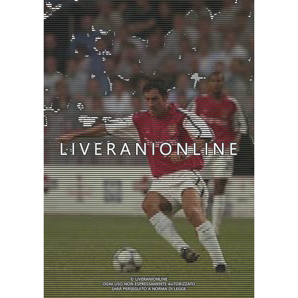 05-08-2000 AMSTERDAM -TORNEO INTERNAZIONALE DI CALCIO AJAX-ARSENAL 2-0 NELLA FOTO ROBERT PIRES AG ALDO LIVERANI SAS