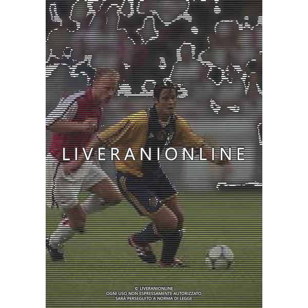 05-08-2000 AMSTERDAM -TORNEO INTERNAZIONALE DI CALCIO AJAX-ARSENAL 2-0 NELLA FOTO CHRISTIAN CHIVU AG ALDO LIVERANI SAS