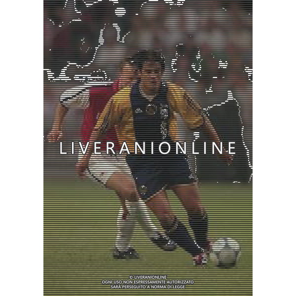 05-08-2000 AMSTERDAM -TORNEO INTERNAZIONALE DI CALCIO AJAX-ARSENAL 2-0 NELLA FOTO CHRISTIAN CHIVU AG ALDO LIVERANI SAS
