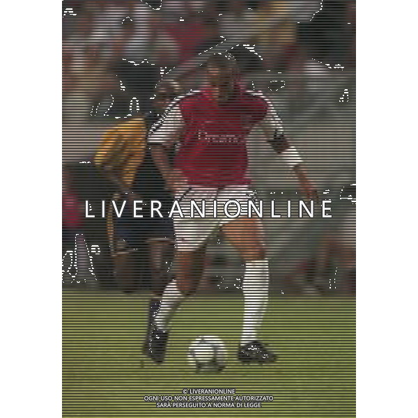 05-08-2000 AMSTERDAM -TORNEO INTERNAZIONALE DI CALCIO AJAX-ARSENAL 2-0 NELLA FOTO THIERRY HENRY AG ALDO LIVERANI SAS