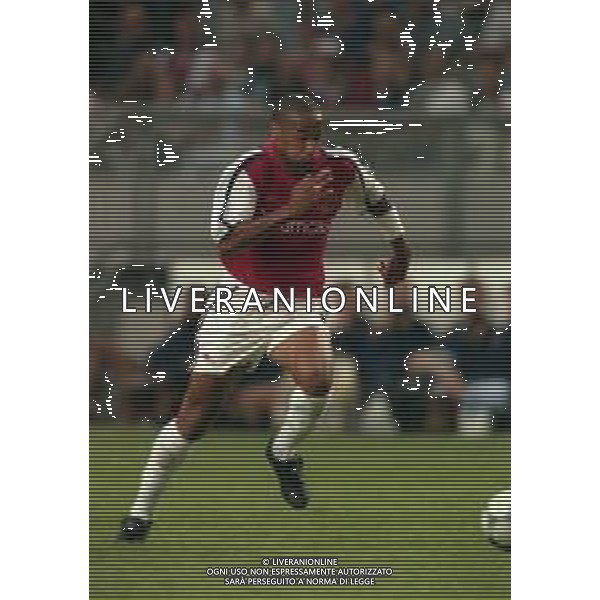 05-08-2000 AMSTERDAM -TORNEO INTERNAZIONALE DI CALCIO AJAX-ARSENAL 2-0 NELLA FOTO THIERRY HENRY AG ALDO LIVERANI SAS