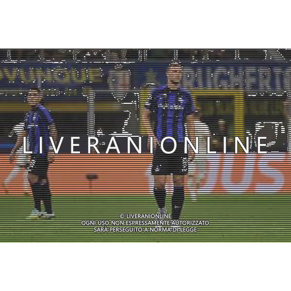 delusione Inter dopo il gol subito dello 0 a 1 - Edin Dzeko e Lautaro Martinez Inter vs Bayern Monaco Milano 07-09-2022 Stadio Giuseppe Meazza - San Siro UEFA Champions League fase a gironi gruppo C - 1a giornata foto Roberto Garavaglia/ag. Aldo Liverani sas /AGENZIA ALDO LIVERANI SAS