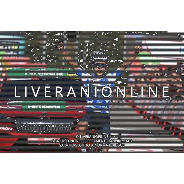 10-09-2022 Vuelta A Espana; Tappa 20 Moralzarzal - Puerto De Navacerrada; 2022, Ineos - Grenadiers; Carapaz Antonio, Richard Antonio; Puerto De Navacerrada; ©SIROTTI / AGENZIA ALDO LIVERANI SAS