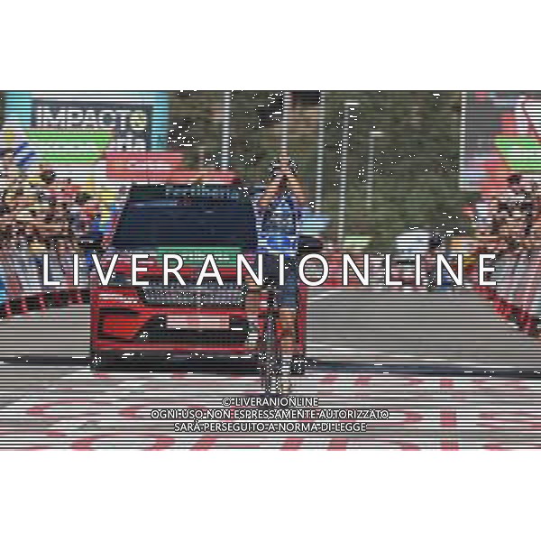 10-09-2022 Vuelta A Espana; Tappa 20 Moralzarzal - Puerto De Navacerrada; 2022, Ineos - Grenadiers; Carapaz Antonio, Richard Antonio; Puerto De Navacerrada; ©SIROTTI / AGENZIA ALDO LIVERANI SAS