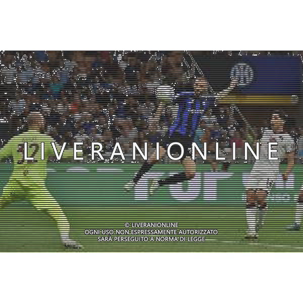 Marcelo Brozovic (Inter) segna il gol dell\'1 a 0 Inter vs Torino Milano 10-09-2022 Stadio Giuseppe Meazza - San Siro Campionato Serie A TIM - 6a giornata foto Roberto Garavaglia/ag. Aldo Liverani sas/ AGENZIA ALDO LIVERANI SAS