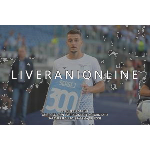 Lazio vs Hellas Verona Campionato Serie A TIM - 6 Giornata Stadio Olimpico - Roma 11-09-2022 nella foto Premiazione di Sergej Milinkovic Savic prima della gara per le 300 presenze ©Federico Gaetano/AGENZIA ALDO LIVERANI SAS