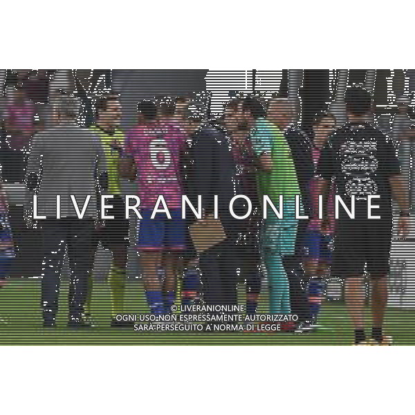 Torino 11.09.2022 Allianz Stadium © Manuela Viganti/Agenzia Aldo Liverani Juventus vs Salernitana Campionato Calcio Serie A TIM 2022/2023 6a giornata Nella foto: i giocatori della juventus protestano con l\'arbitro matteo marcenaro a fine gara /AGENZIA ALDO LIVERANI SAS