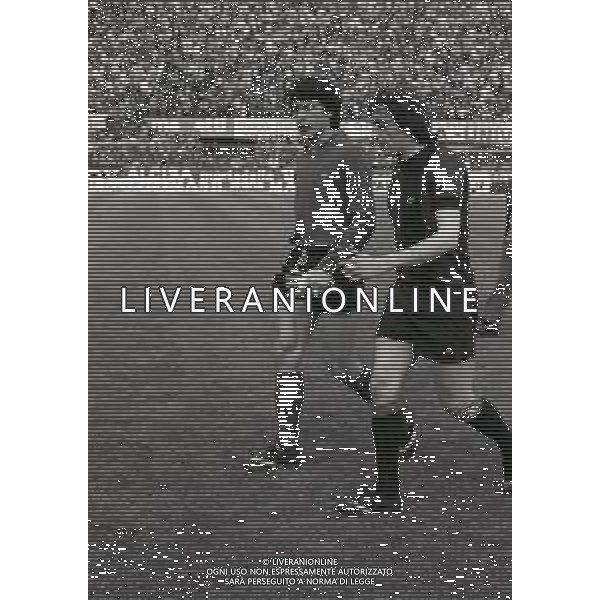 05-04-1981 BOLOGNA-CAMPIONATO DI CALCIO SERIE A BOLOGNA-INTER 2-1 NELLA FOTOGIUSEPPE ZINETTI E GIULIANO FIORINI AG ALDO LIVERANI SAS
