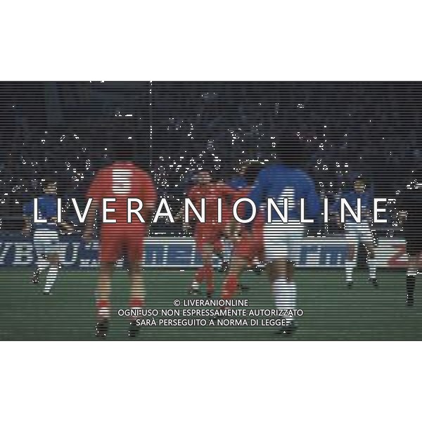20-04-1994 GENOVA FINALE DI RITORNO COPPA ITALIA SAMPDORIA-ANCONA 6-1 NELLA FOTO AZIONE DI GIOCO AG ALDO LIVERANI SAS