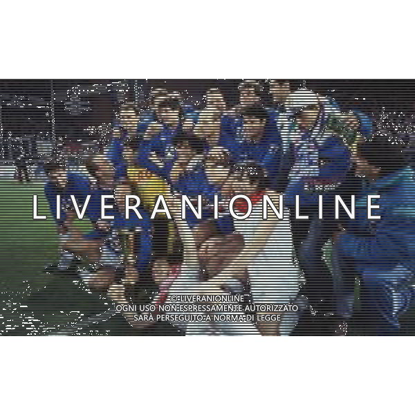 20-04-1994 GENOVA FINALE DI RITORNO COPPA ITALIA SAMPDORIA-ANCONA 6-1 NELLA FOTO ESULTANZA E FESTEGGIAMENTI A FINE GARA DEI GIOCATORI DELLA SAMPDORIA PER LA VITTORIA DEL TROFEO AG ALDO LIVERANI SAS