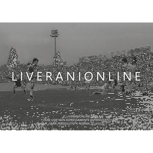 21-09-1980 VARESE-CAMPIONATO DI CALCIO SERIE B VARESE-MILAN 0-0 NELLA FOTO TIRO FRANCO TURCHETTA AG ALDO LIVERANI SAS