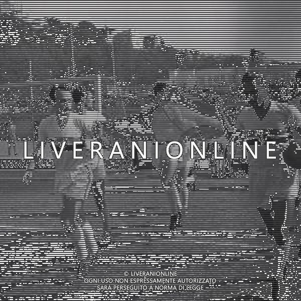 25-04-1951 ROMA PARTITA AMICHEVOLE LAZIO SAN PAOLO BANGU NELLA FOTO ALCUNI MOMENTI DELL\'INCONTRO FOTO SANDRO VESPASIANI-AG ALDO LIVERANI SAS