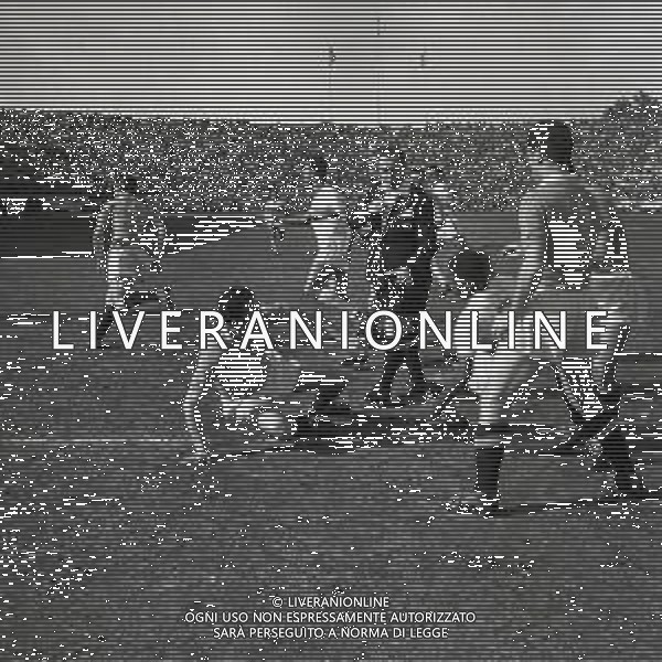 25-04-1951 ROMA PARTITA AMICHEVOLE LAZIO SAN PAOLO BANGU NELLA FOTO ALCUNI MOMENTI DELL\'INCONTRO FOTO SANDRO VESPASIANI-AG ALDO LIVERANI SAS