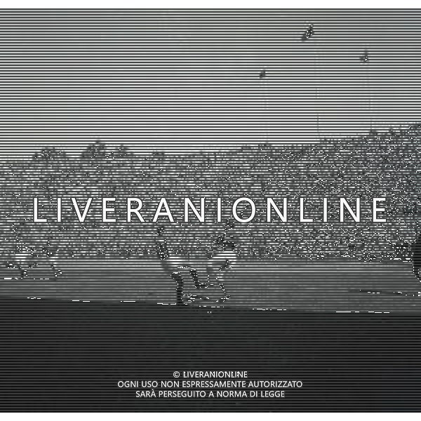 30-04-1950 ROMA-CAMPIONATO DI CALCIO SERIE A ROMA-JUVENTUS 1-0 NELLA FOTO AZIONI DI GIOCO FOTO SANDRO VESPASIANI-AG ALDO LIVERANI SAS