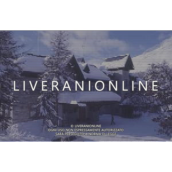 1975 SAINT MORITZ LA VILLA DELLO SCIA\' DI PERSIA MOHAMMAD REZA PAHLAVI AG ALDO LIVERANI SAS